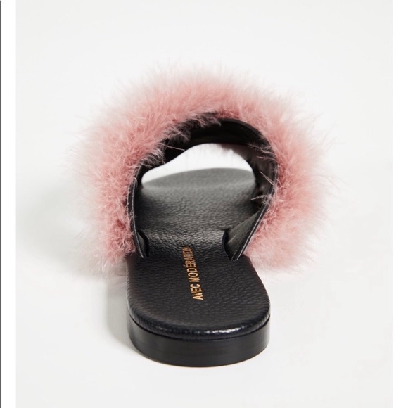 ❤️A Moderation Chicest St. Tropez Slides (38) Host pick - Picture 4 of 14